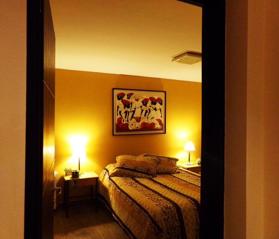 Cabanas Bajo El Nogal El Bolsón Quarto foto